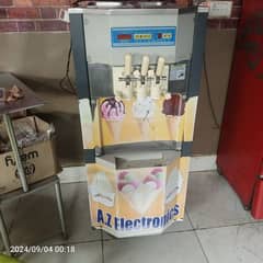 Ice cream Machine Contact: 0318-0078976 or 0341-2938976