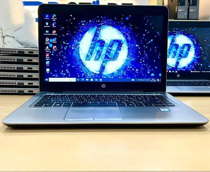 HP Laptop 840 TouchScreen Core i5 7th Gen(Ram 8GB+SSD 256GB)Display HD 1