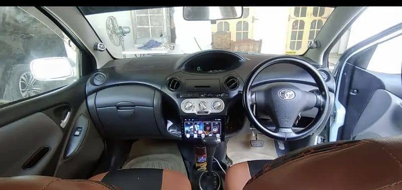 Toyota Vitz 2004 2