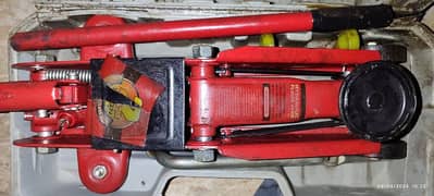 New hydraulic  car jack , lifter pump not used until now 0