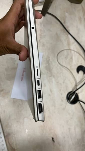 HP pavilion core i5 gen 11 14