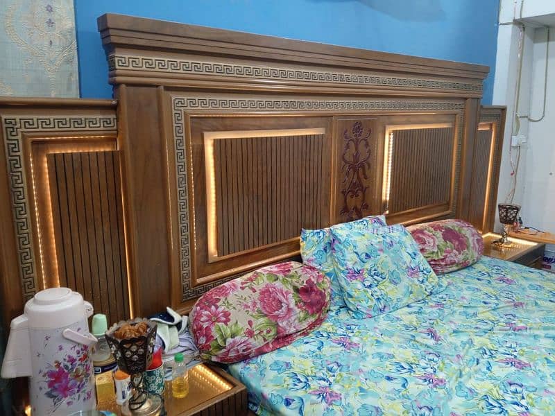 king size bed, dressing table, wardrobe 4 doors 3