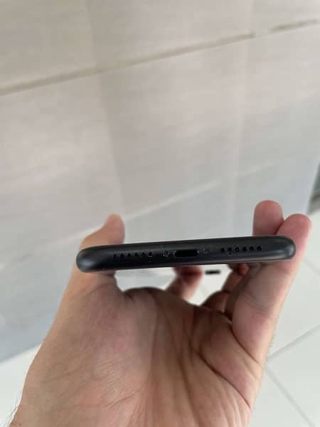 iphone xr 64 gb 2