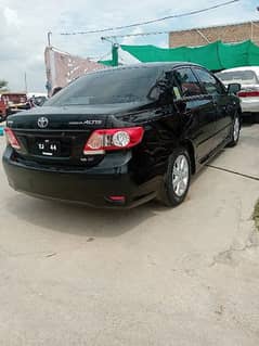 Toyota Corolla Altis 2013