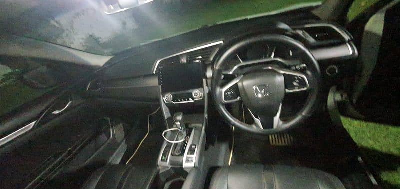 Honda Civic Oriel 2016 5