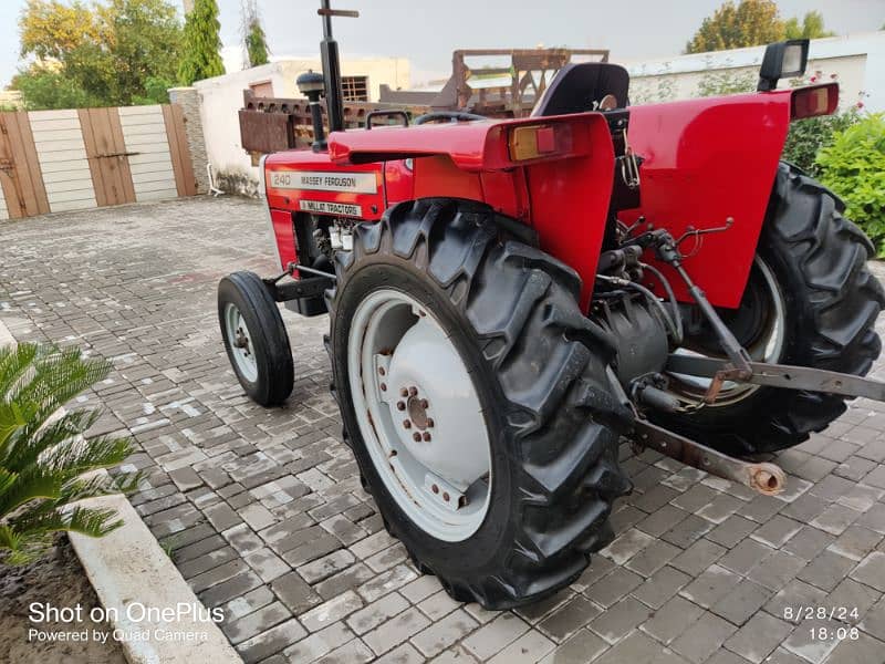 Massey Ferguson 240 Mint Condition 3