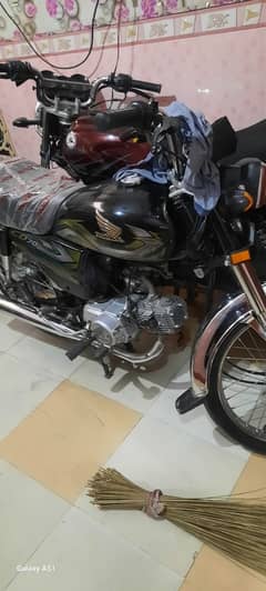 Honda CD 70 2022