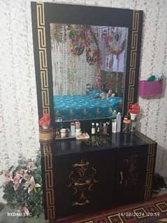 dressing table