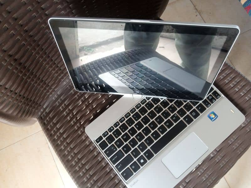 HP laptop 8 128 ram ssd  touch screen core i 5 9