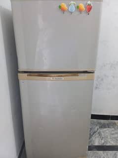 Dawlance Fridge 0