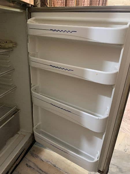 fridge for sale dawlance full size 2