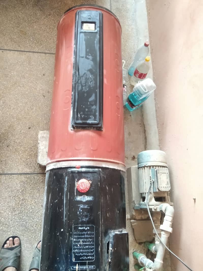 Geyser for sale in good condition 0