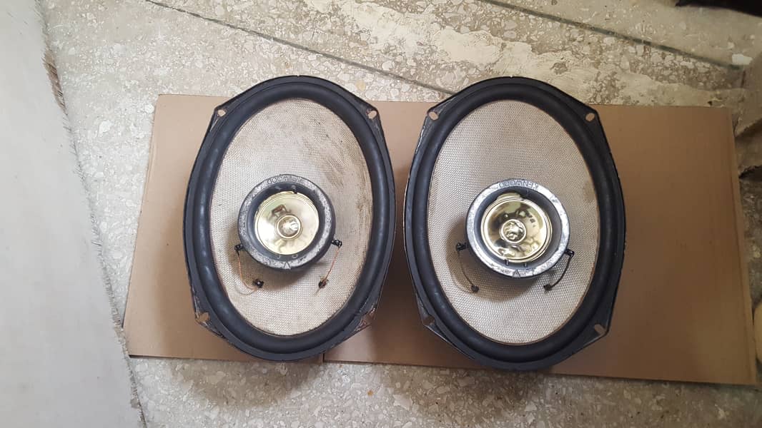 Kenwood speakers heavy bass 2