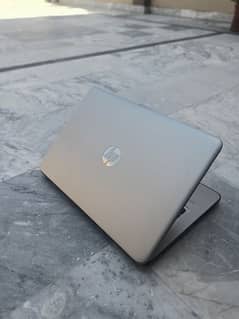 Hp core i5 7th generation 8gb ram 4hr battery 8 month warranty