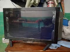 TV Samsung 4K 22. with remote 5 month use 10 by 10 condition