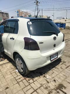 Toyota Vitz 2010