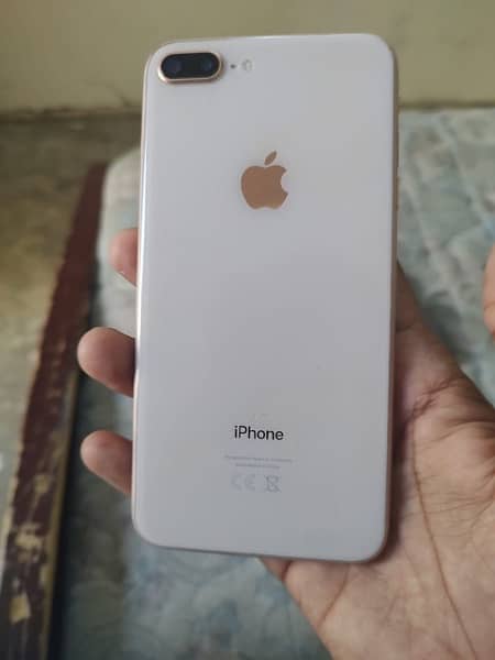 iPhone 8 plus 4