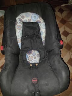 BABY COT + CAR SEAT