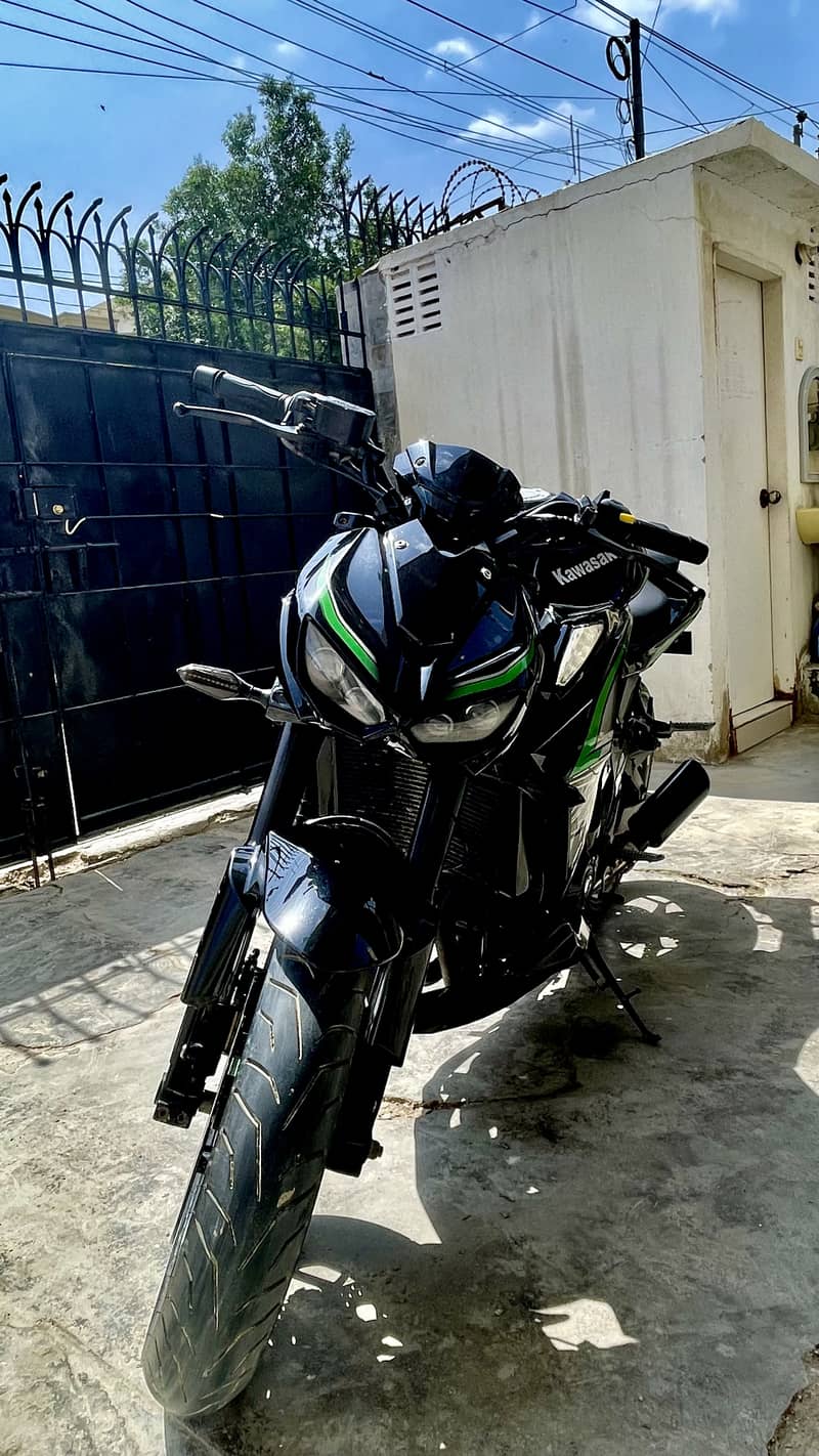 KAWASAKI Z1000 REPLICA FINEST BLACK EDITION 5