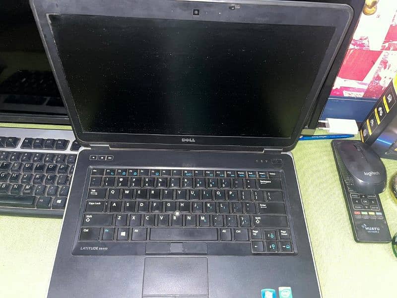 Dell  Latitude E 6440 i5 1