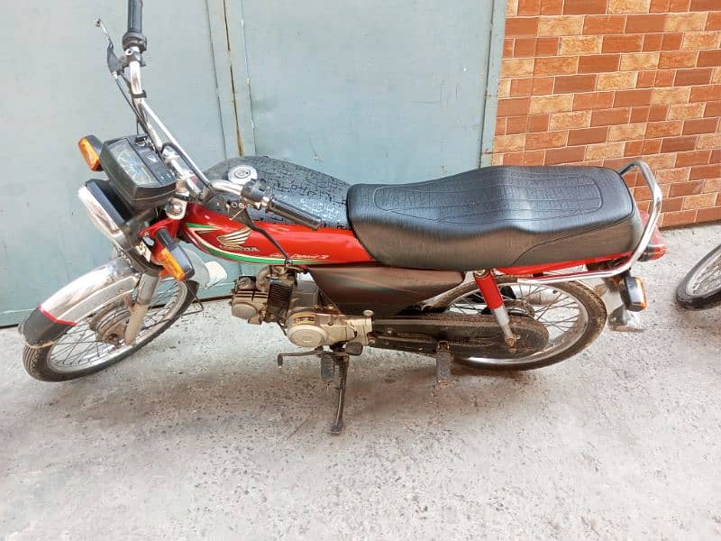 Honda 70cc 2017 1