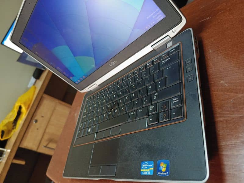 Dell laptop 4 sale urgent 1