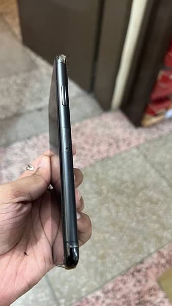 iPhone 11 pro max 256 gb non active 1