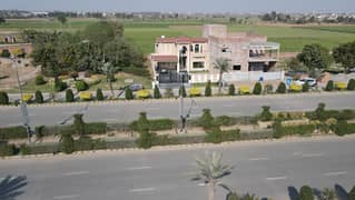 5 Marla plot sale on ground and possession available very good location new Lahore city