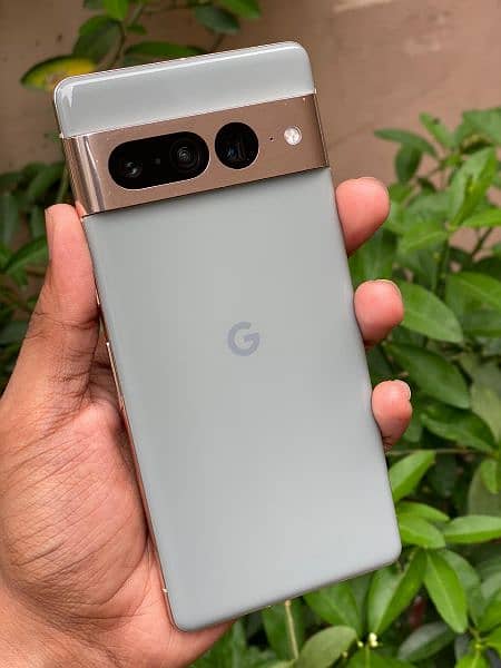 Google Pixel 7 Pro 12/128 9