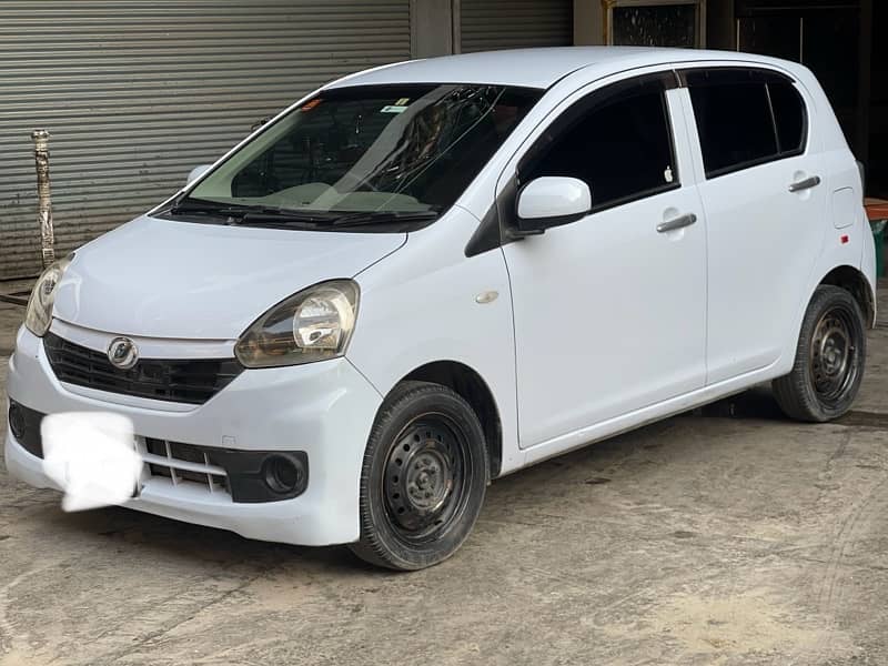 Daihatsu Mira 2014 1