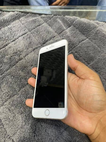 i phone 8 plus 128GB arabian model 1