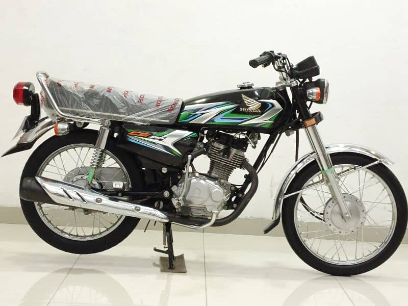 HONDA CG-125 MODEL 2023 1