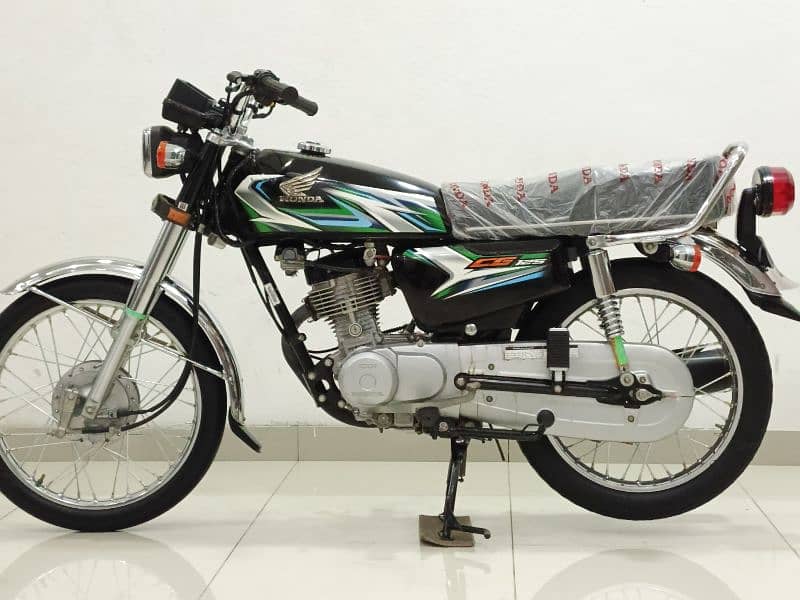 HONDA CG-125 MODEL 2023 8