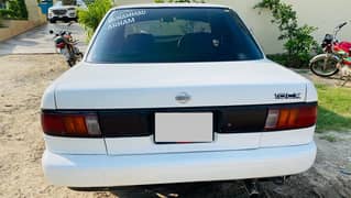 Nissan Sunny 1994