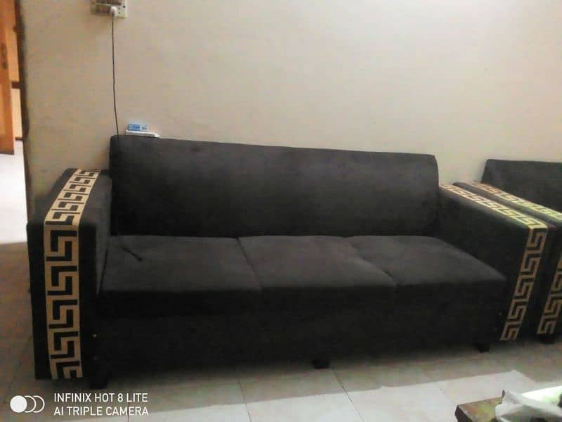 complete set bed with sofa and side tables 2