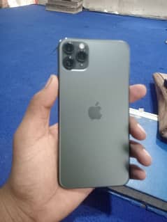 iphone 11 pro max 64gb non PTA jV 10/9 condition All ok 82 helth