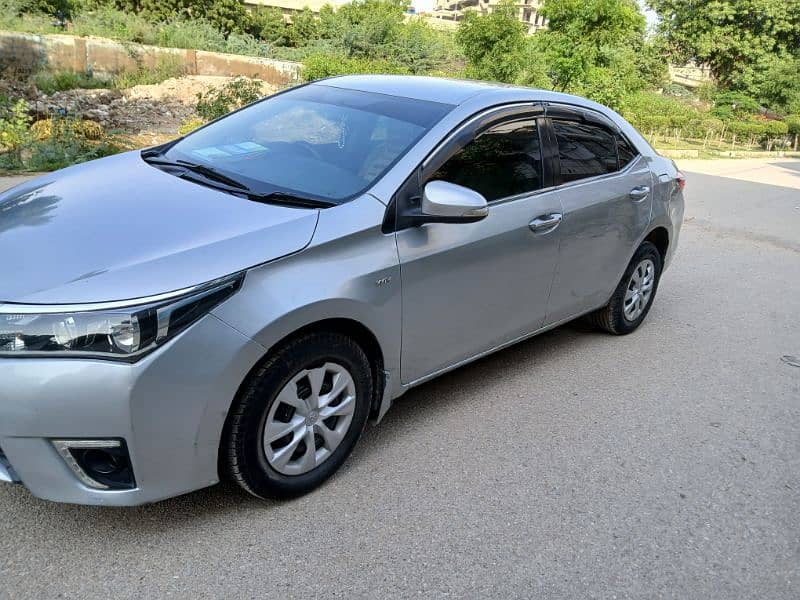 Toyota Corolla GLI 2015 1