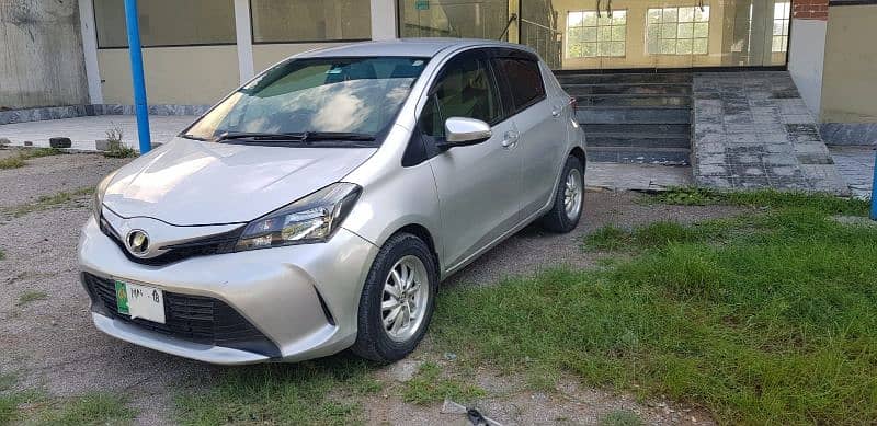 Toyota Vitz F 1.0 2018 6