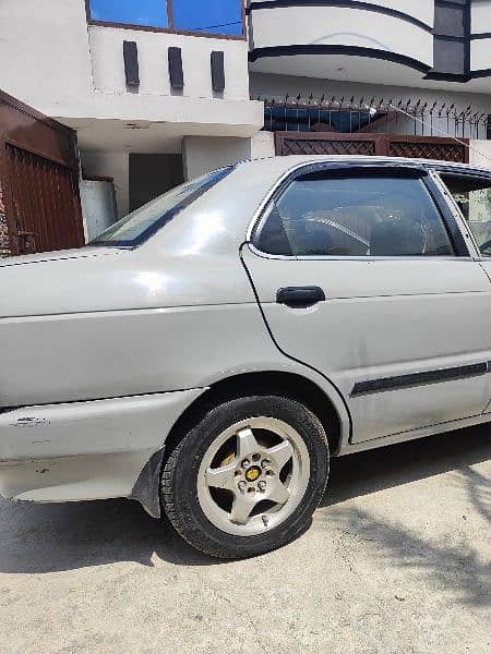 Suzuki Baleno 1999 13