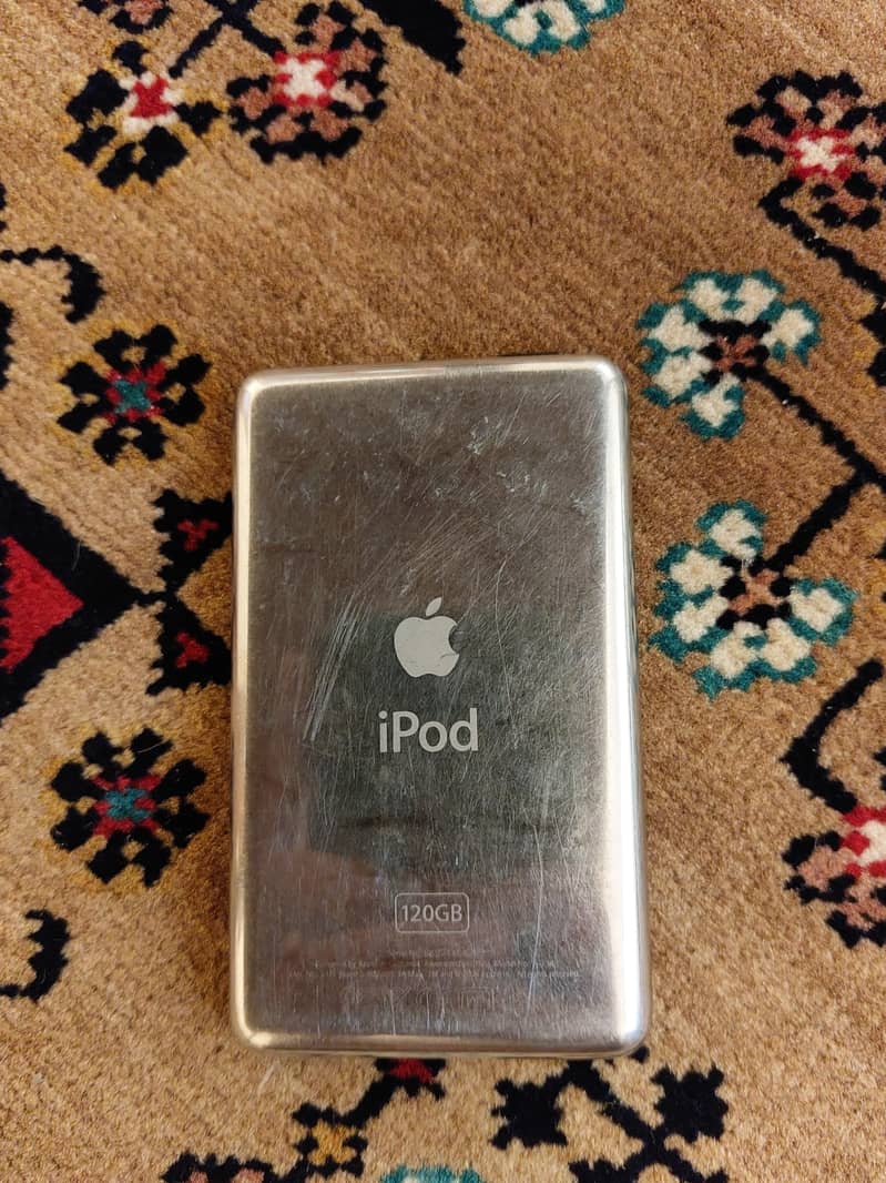 Apple iPod Classic 120GB 6.5 Gen 2