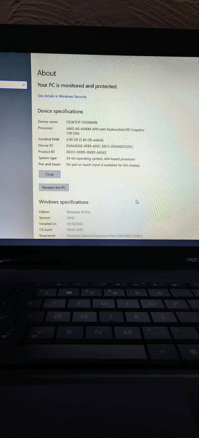 ASUS AMD A8-4500 Laptop 3