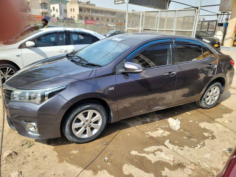 Toyota Corolla Altis 2017 4