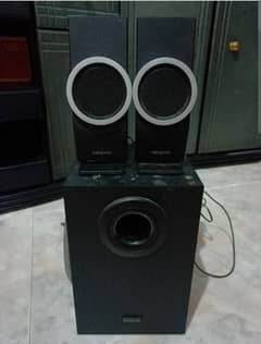 Creative woofer M2600  best sound and Base 03410461000