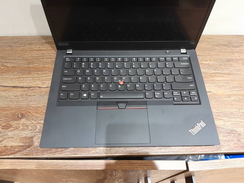 Lenovo T490 - Core i7 10th Gen - RAM 16GB - 512GB SSD 3