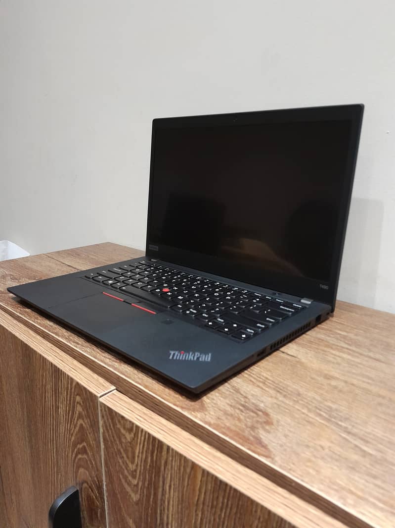 Lenovo T490 - Core i7 10th Gen - RAM 16GB - 512GB SSD 6