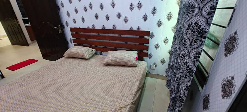 Luxury Modern Apartment for Rent in Block H3 Johar Town Lahore near Emporium Mall 6