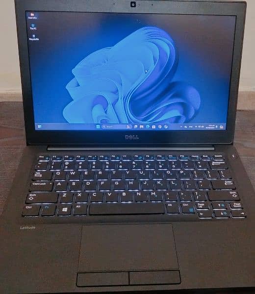 Dell Laptop latitude 7280 1