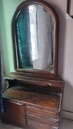 dressing table / shinghar maiz