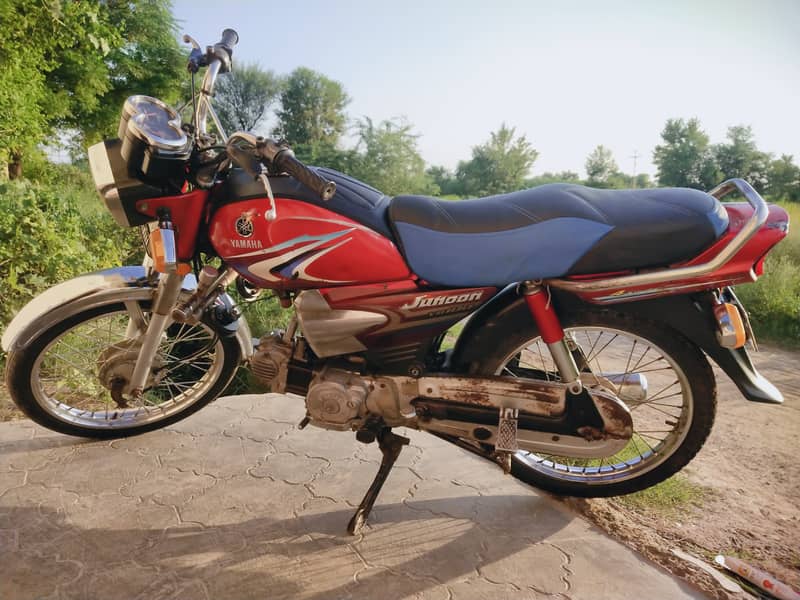 Yamaha junoon 2