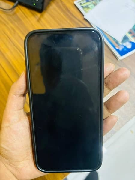 iphone 15 pro max LLA factory Unlock 1